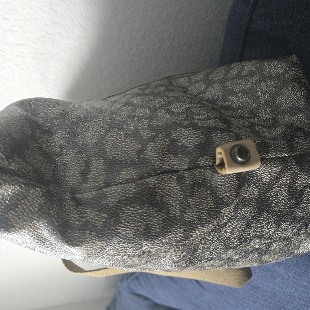 YSL Vintage Travel Bag - Picture 13 of 17